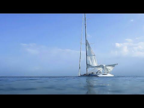 A man accidentally discovers a derelict sailboat, only to find out that the boat is “alive.”